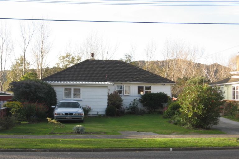 Photo of property in 167 Waddington Drive, Naenae, Lower Hutt, 5011