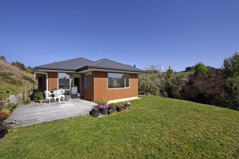 Photo of property in 27a Totara View Road, Wakefield, 7095