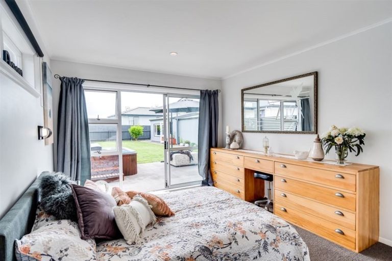 Photo of property in 54 Alexander Avenue, Onekawa, Napier, 4110