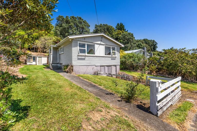 Photo of property in 28 Whakawhiti Street, Marfell, New Plymouth, 4310
