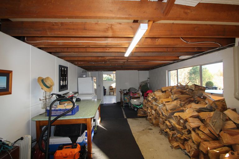 Photo of property in 27 Essex Street, Weston, Oamaru, 9401