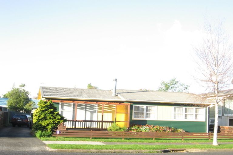 Photo of property in 35 Rowandale Avenue, Manurewa, Auckland, 2102