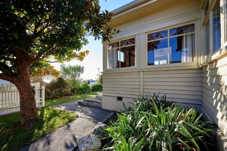 Photo of property in 1 Hastings Street, Kaikoura, 7300