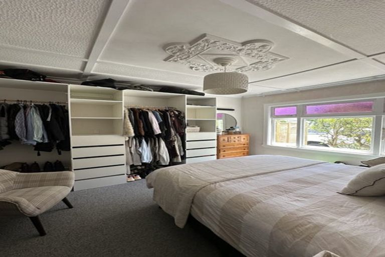 Photo of property in 23 Brightwater Terrace, Terrace End, Palmerston North, 4410