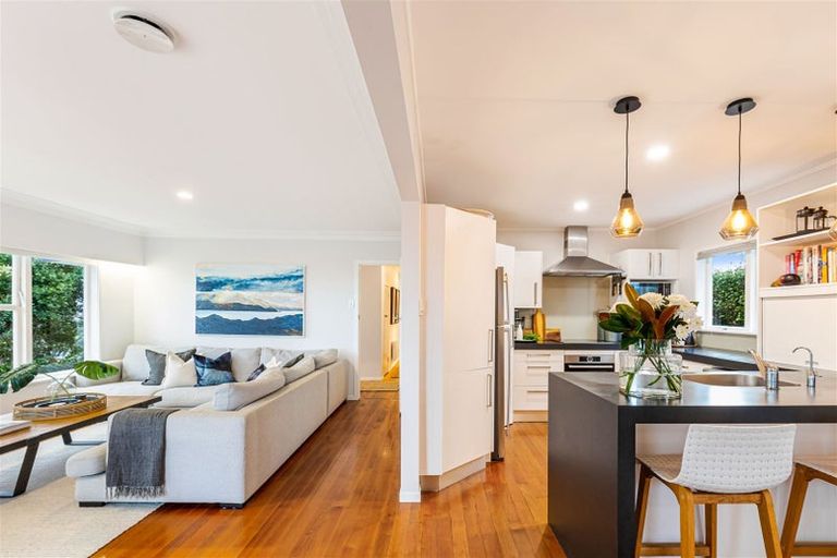 Photo of property in 2/46 Monarch Avenue, Hillcrest, Auckland, 0627