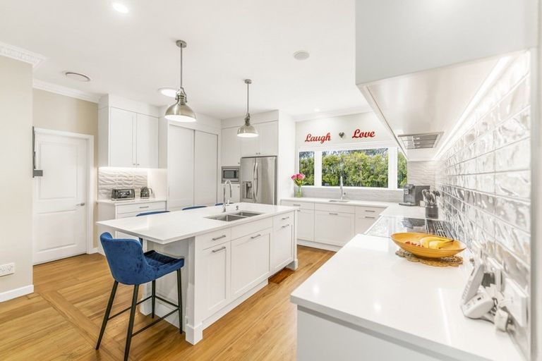 Photo of property in 576 Whitford Road, Whitford, Howick, 2571