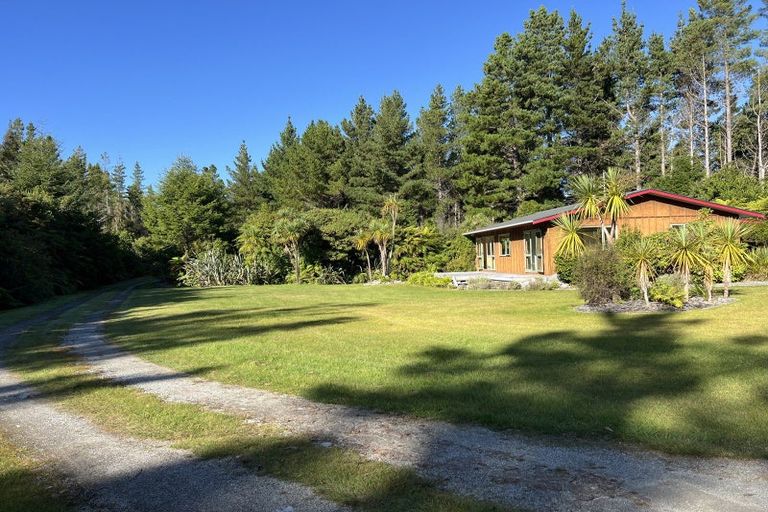 Photo of property in 432 State Highway 6, Coal Creek, Greymouth, 7802