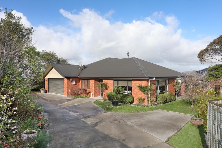 Photo of property in 148 Kelvin Grove Road, Kelvin Grove, Palmerston North, 4414
