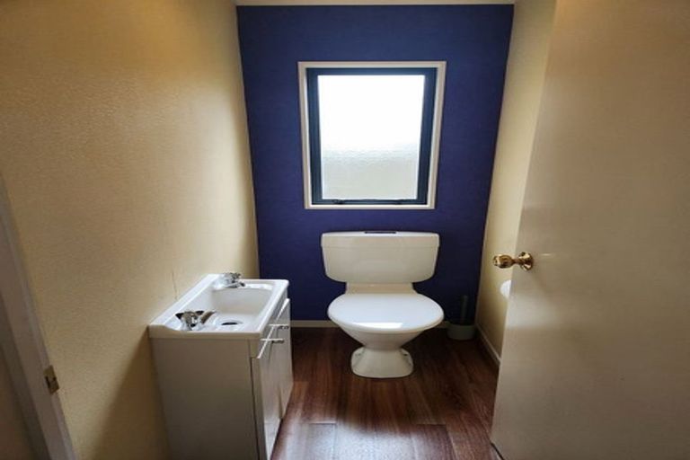 Photo of property in 112 Langdale Avenue, Paraparaumu, 5032