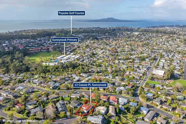 Photo of property in 12 Cassia Place, Sunnynook, Auckland, 0620