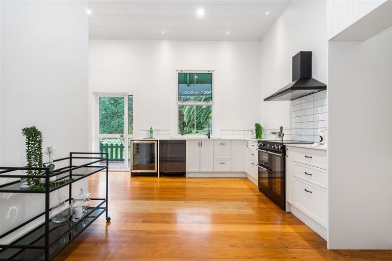 Photo of property in 46 Forest View Road, Te Kamo, Kamo, 0185