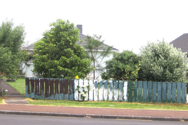 Photo of property in 3 Jolson Road, Mount Wellington, Auckland, 1062