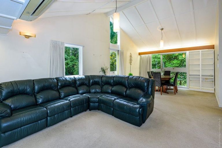 Photo of property in 24 Thorrington Road, Cashmere, Christchurch, 8022