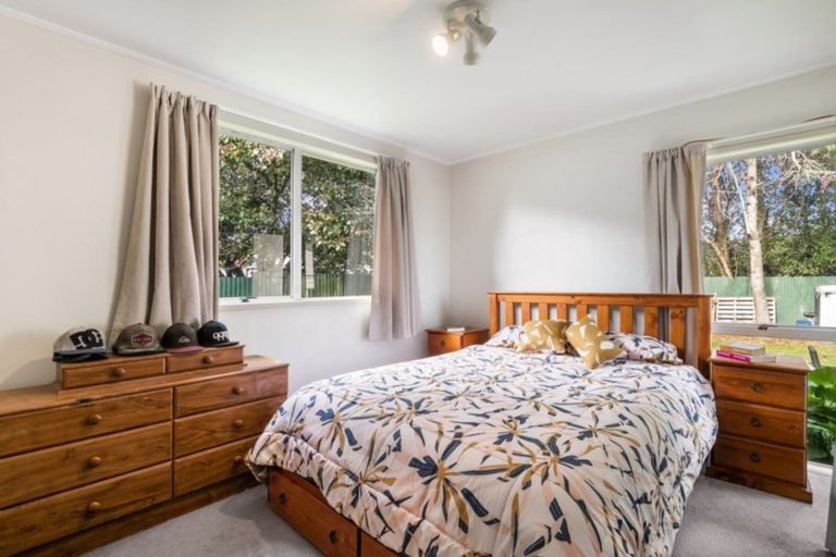 Photo of property in 21 Lina Place, Waiuku, 2123