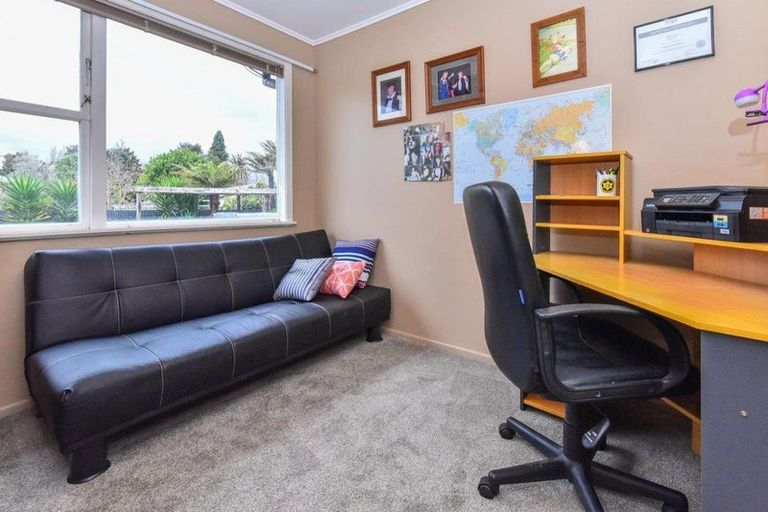 Photo of property in 32 George Street, Papakura, 2110