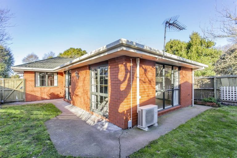 Photo of property in 53a Lionel Street, Avonside, Christchurch, 8061
