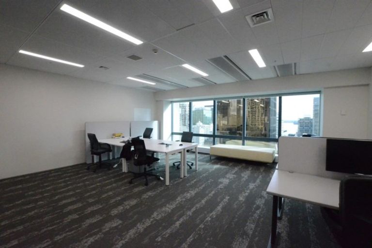 Photo of property in 41 Shortland Street, Wainoni, Christchurch, 8061