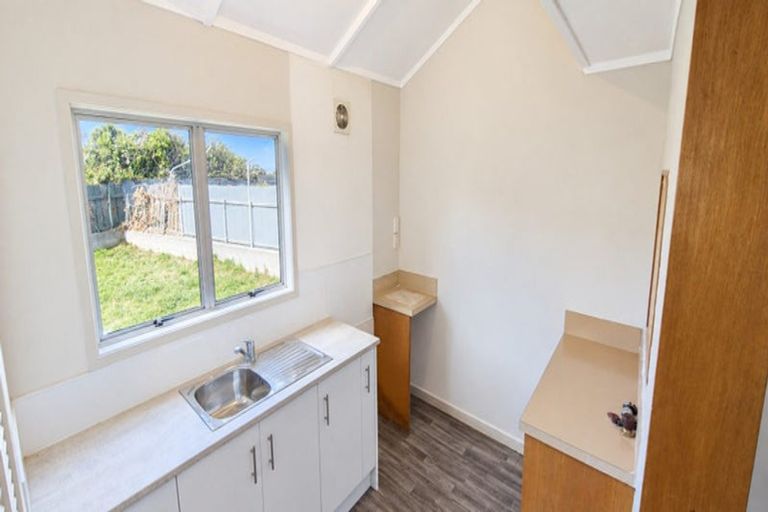 Photo of property in 25 Attlee Place, Gisborne, 4010