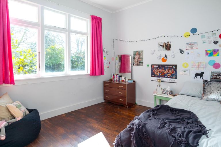 Photo of property in 25 Campbell Street, Geraldine, 7930