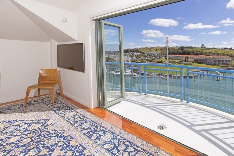 Photo of property in 78 Harbour Village Drive, Gulf Harbour, Whangaparaoa, 0930