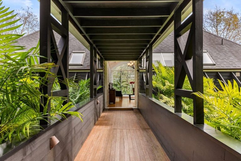 Photo of property in 66 Victoria Avenue, Remuera, Auckland, 1050