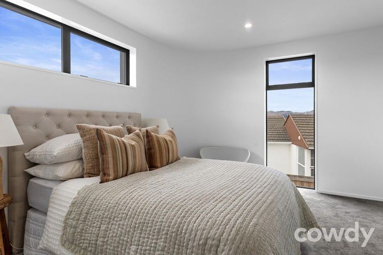 Photo of property in 2/93 Hills Road, Edgeware, Christchurch, 8013