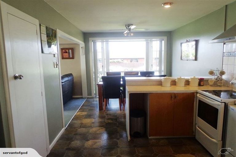 Photo of property in 111 Bassett Street, Burwood, Christchurch, 8083