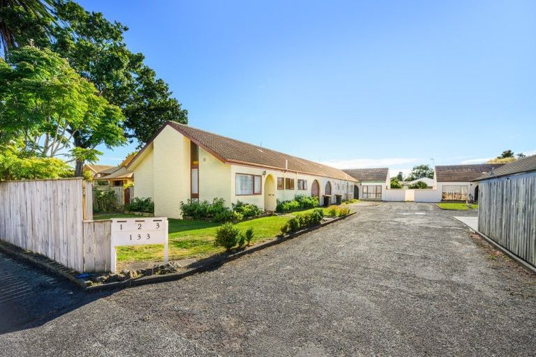 Photo of property in 1/133 Cook Street, West End, Palmerston North, 4410