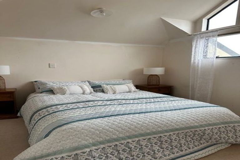 Photo of property in 3/66 Kawaha Point Road, Kawaha Point, Rotorua, 3010