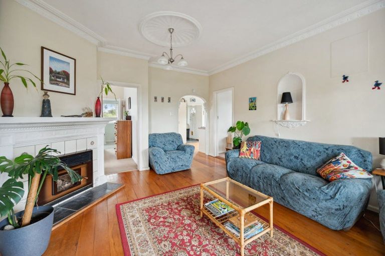Photo of property in 1 Grange Road North, Haumoana, 4102