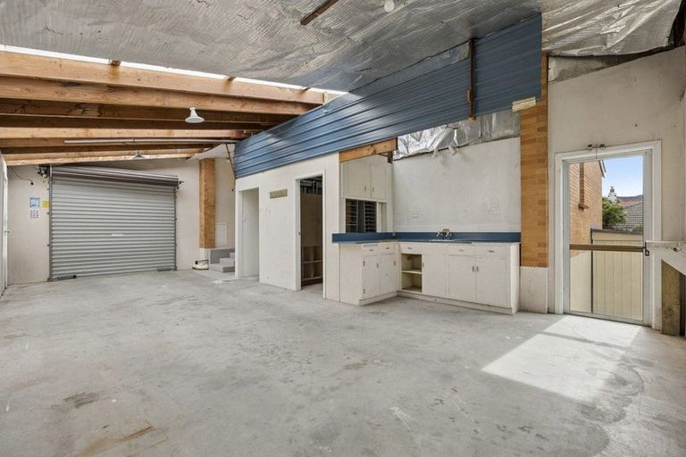 Photo of property in 54 Drivers Road, Maori Hill, Dunedin, 9010