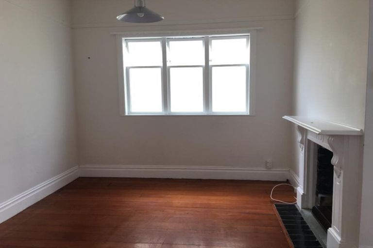 Photo of property in 26 Anne Street, Devonport, Auckland, 0624