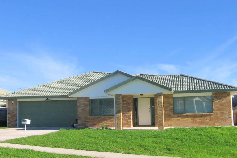 Photo of property in 7 Fleetwood Drive, Henderson, Auckland, 0612