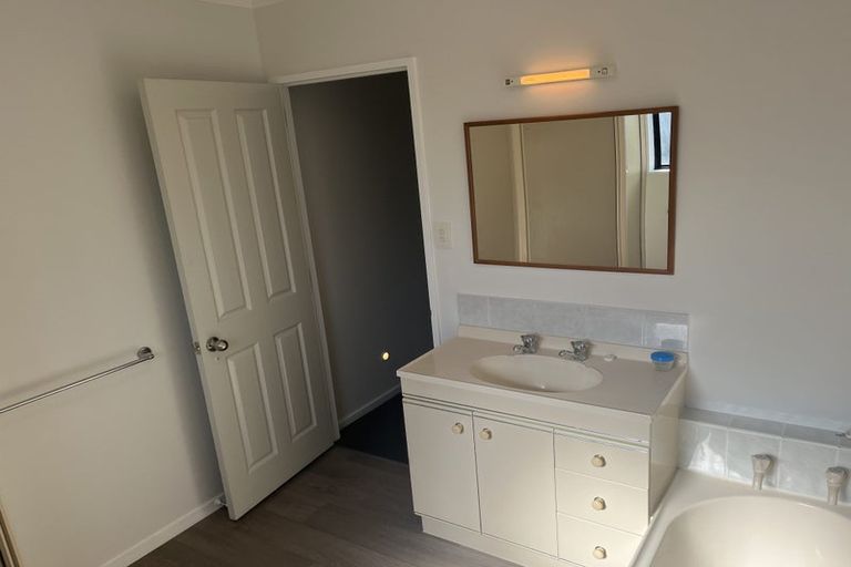 Photo of property in 51 Pacific View Road, Papamoa Beach, Papamoa, 3118