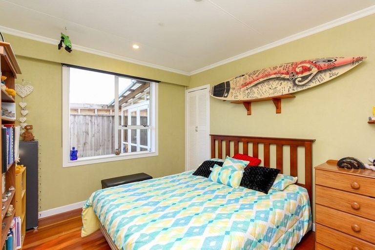Photo of property in 53 Blake Street, Waitara, 4320