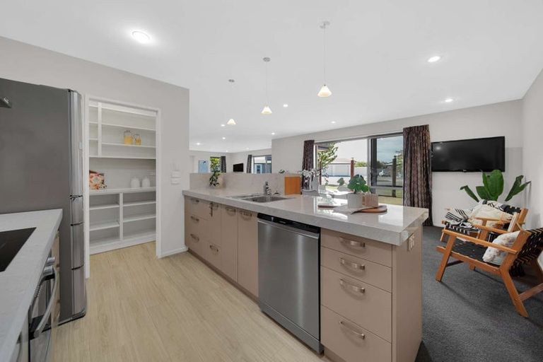 Photo of property in 16 Sterling Crescent, Kaiapoi, 7630