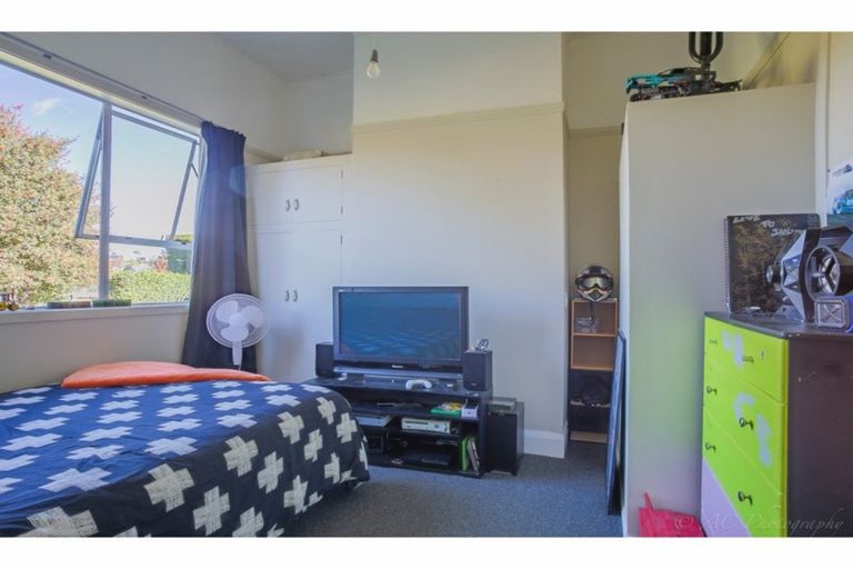 Photo of property in 5 Main Road, Pleasant Point, 7903