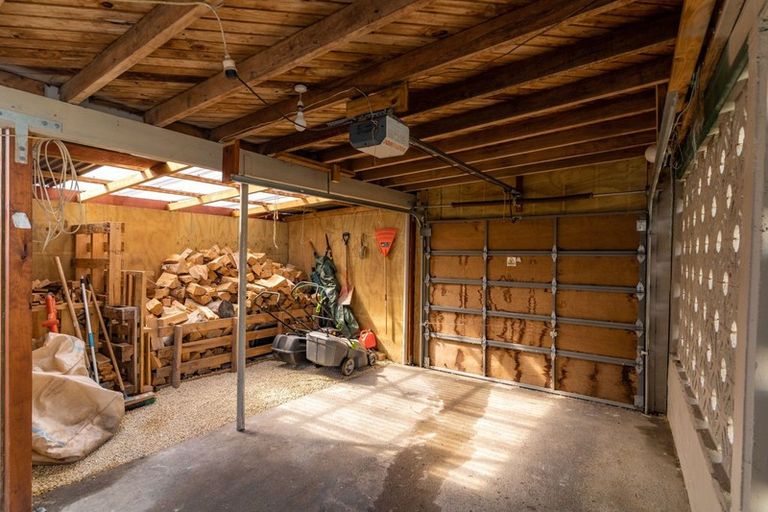 Photo of property in 1 Puriri Crescent, Lansdowne, Masterton, 5810