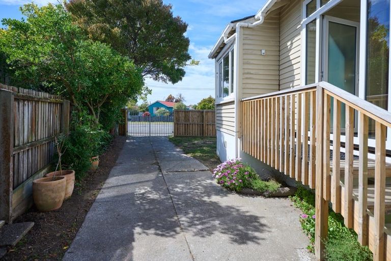 Photo of property in 18 Pratt Street, New Brighton, Christchurch, 8083