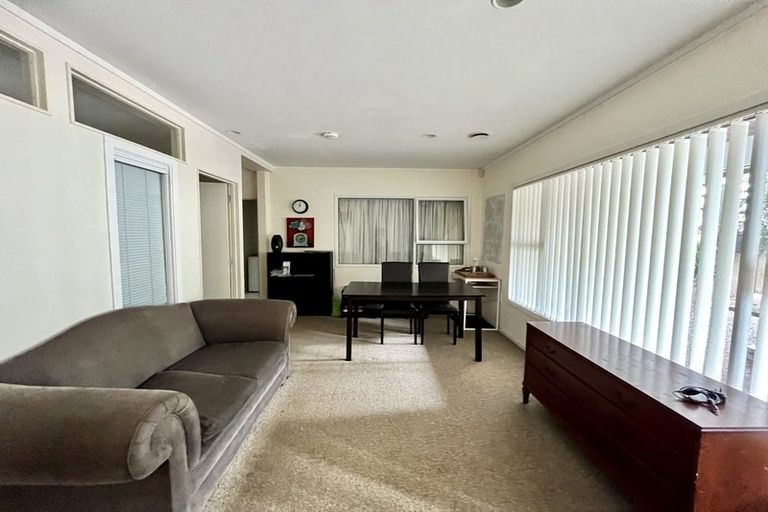 Photo of property in 200 Clovelly Road, Bucklands Beach, Auckland, 2012