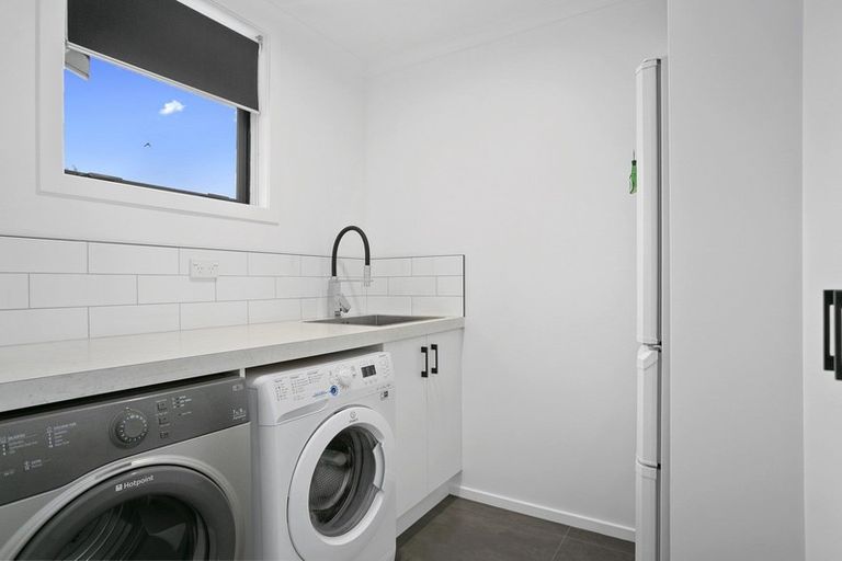 Photo of property in 48 Browning Street, Leamington, Cambridge, 3432