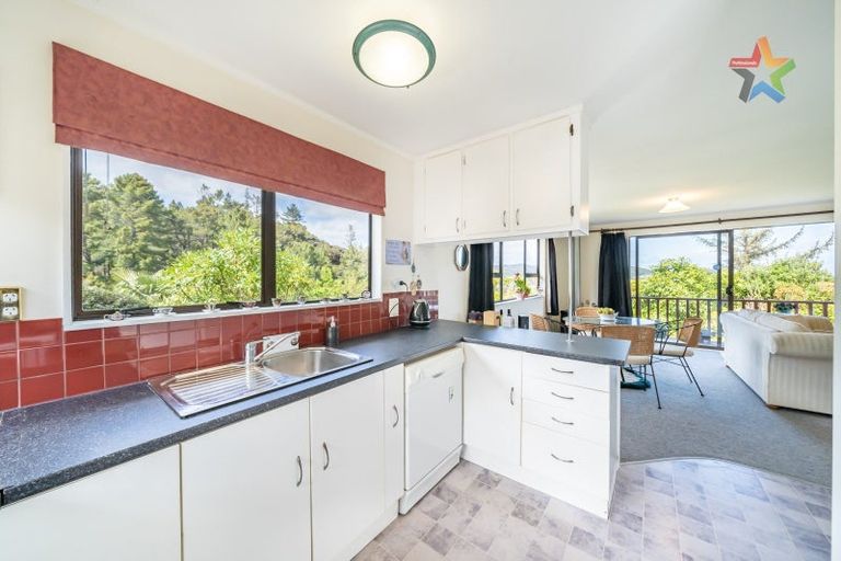 Photo of property in 96b Lord Street, Stokes Valley, Lower Hutt, 5019