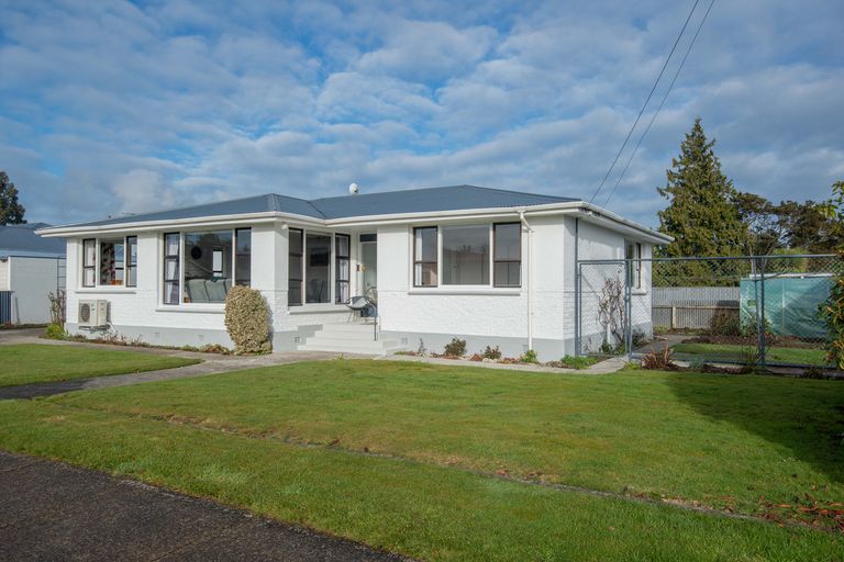 Photo of property in 5 Duthie Street, Milton, 9220