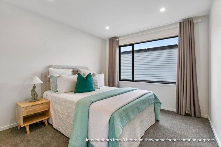 Photo of property in 33b Westgate Drive, Westgate, Auckland, 0614