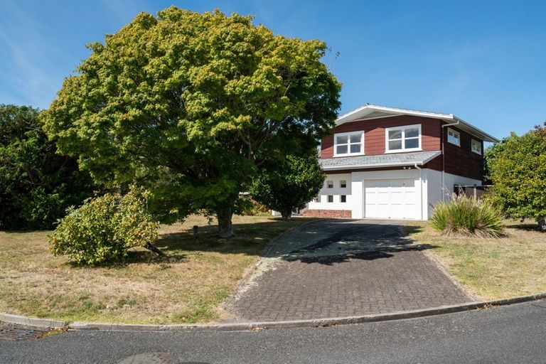 Photo of property in 27 Oregon Drive, Rainbow Point, Taupo, 3330