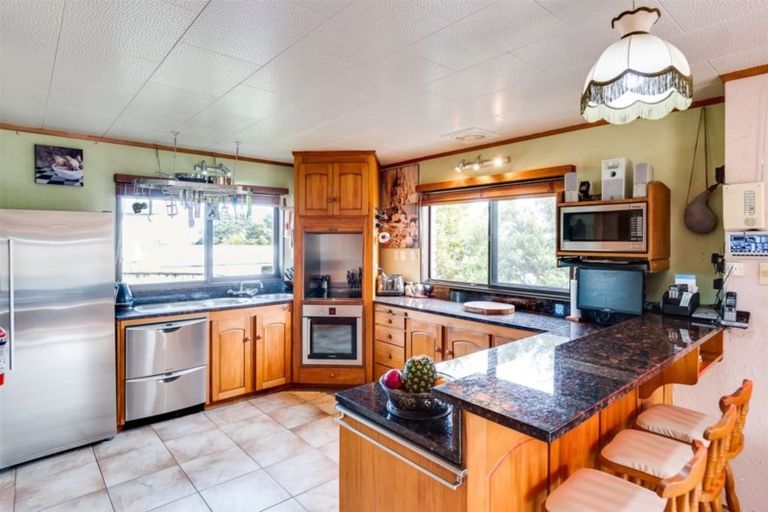 Photo of property in 12 Gladstone Road, Bluff Hill, Napier, 4110