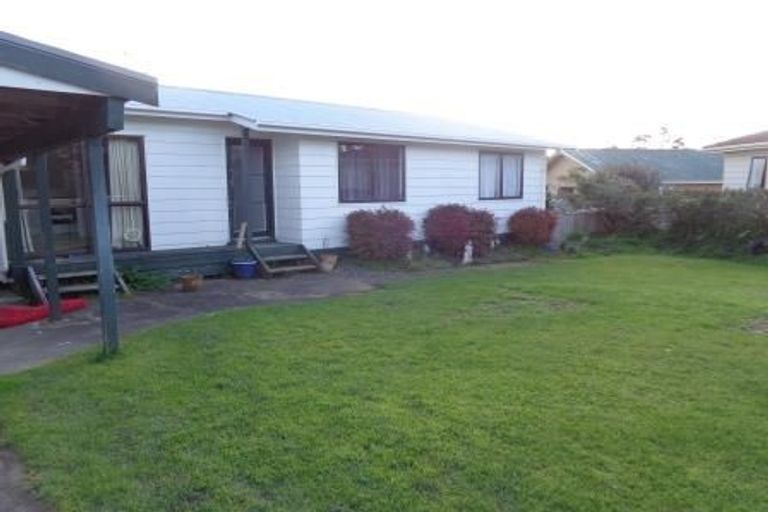 Photo of property in 9 Hillman Place, Ranui, Auckland, 0612
