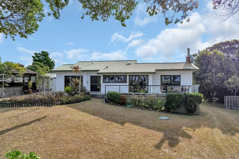 Photo of property in 88a Marsden Point Road, Ruakaka, 0116