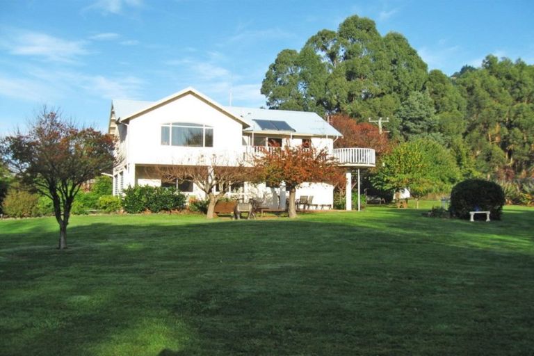 Photo of property in 29 Western Valley Road, Little River, 7591