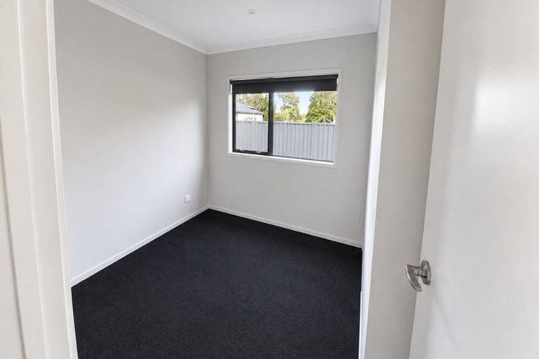 Photo of property in 238 Bridge Street, Eltham, 4322